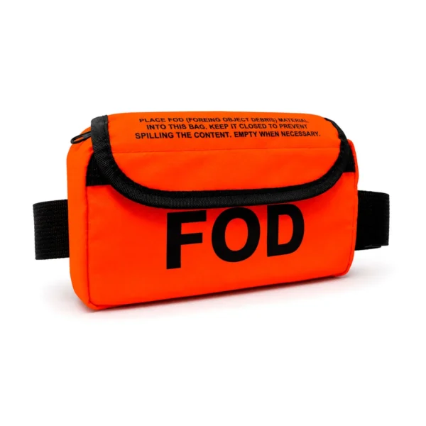 Bolsa FOD riñonera naranja para aeronáutica con cierre de cremallera e interior blanco. FOD bag aerospace