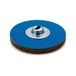 Vista lateral de disco de vellón ABRAINDU QCD 50 mm grano medio con soporte metálico de rosca hembra Quick Change